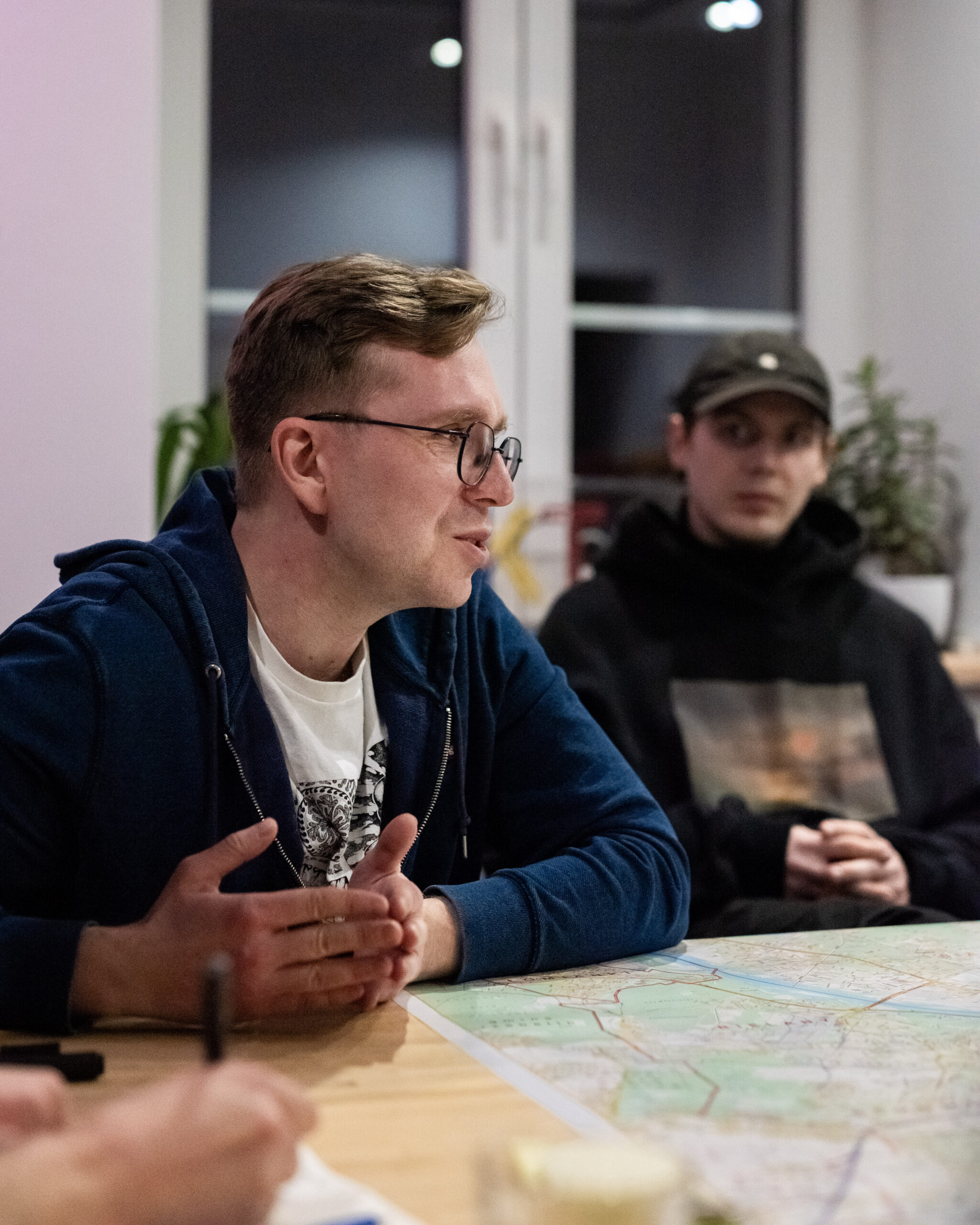 Szum, szept, szmer. Słuchanie miasta → proces artystyczno-społeczny