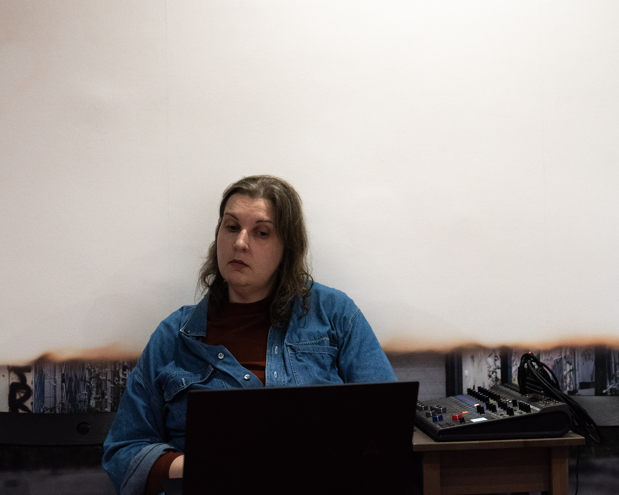 Szmer autostrady kołysze do snu → wykład Justyny Stasiowskiej o pejzażu dźwiękowym miasta